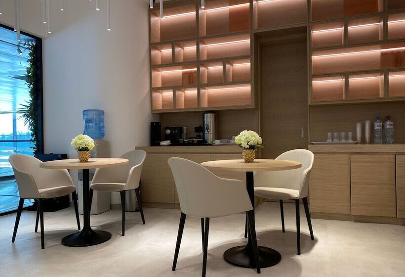 Sleep Lounge Terminal D   Hostel