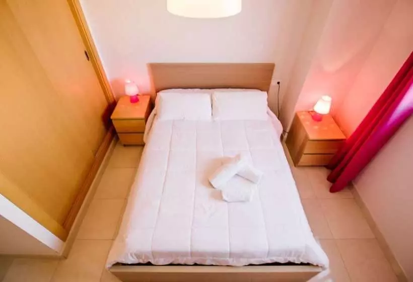 Hotelli Espectacular Residencial En 2ª Linea Piscina/tenis