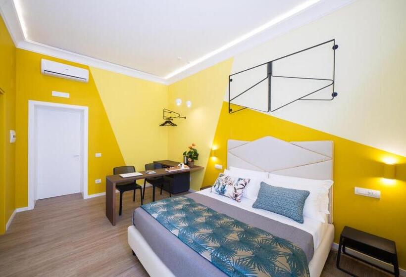 پانسیون Mediterra