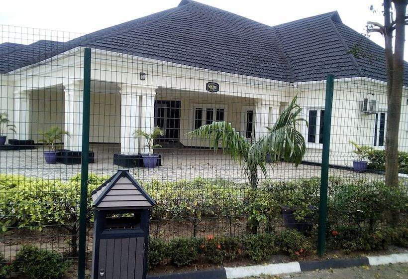 Royal Spring Palm Hotel & Apartments