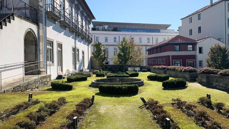 Condes De Azevedo Palace Apartments