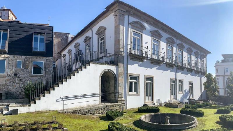 Condes De Azevedo Palace Apartments