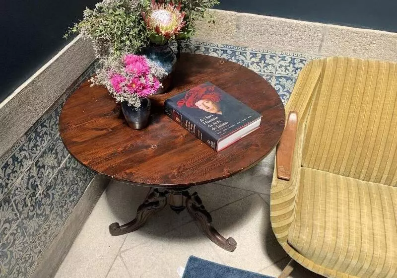 Condes De Azevedo Palace Apartments