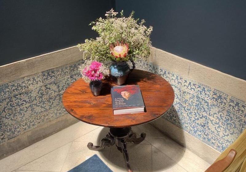 Condes De Azevedo Palace Apartments