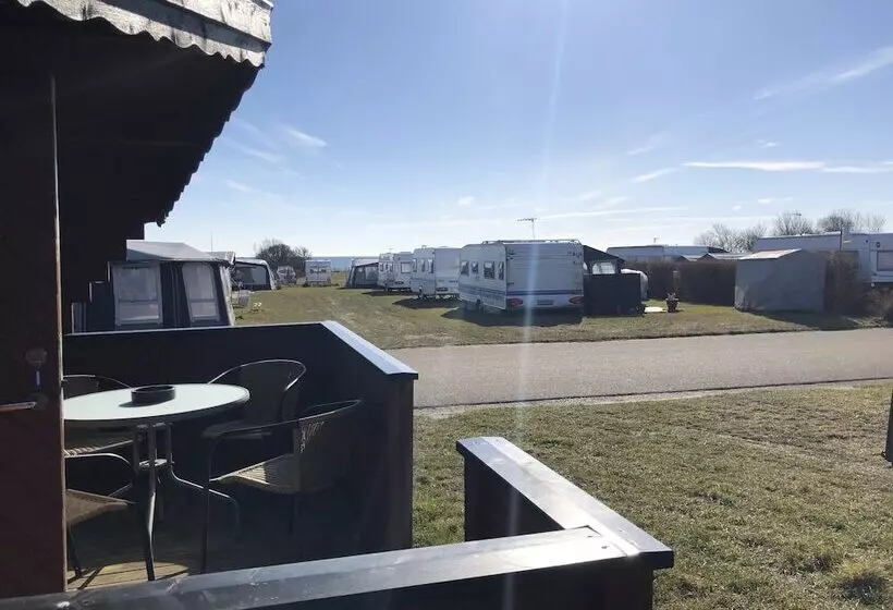 Hotelli Hygge Strand Camping