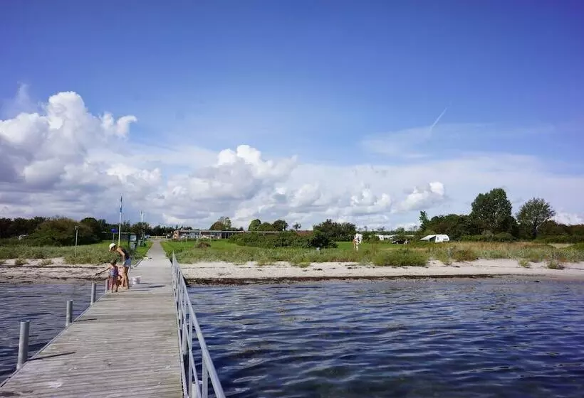 Hotelli Hygge Strand Camping