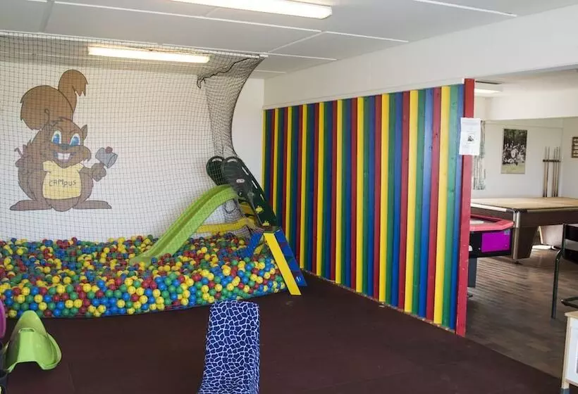 Hotelli Hygge Strand Camping