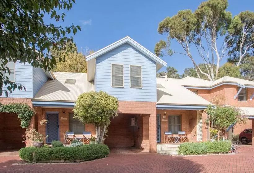 هتل Middleton Beach By The Bnb Collection