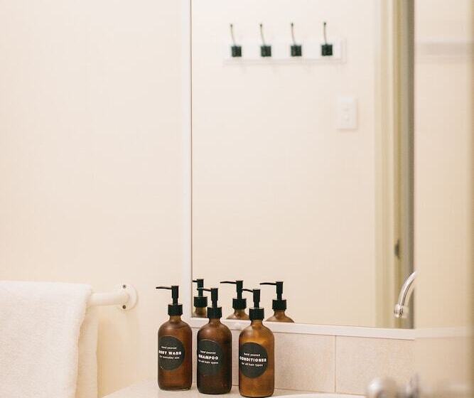 호텔 Middleton Beach By The Bnb Collection