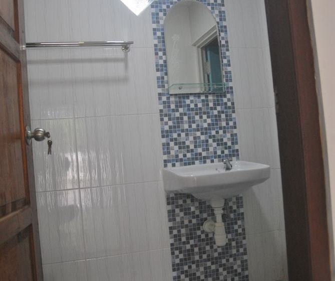 펜션 Griyo Dan Homestay