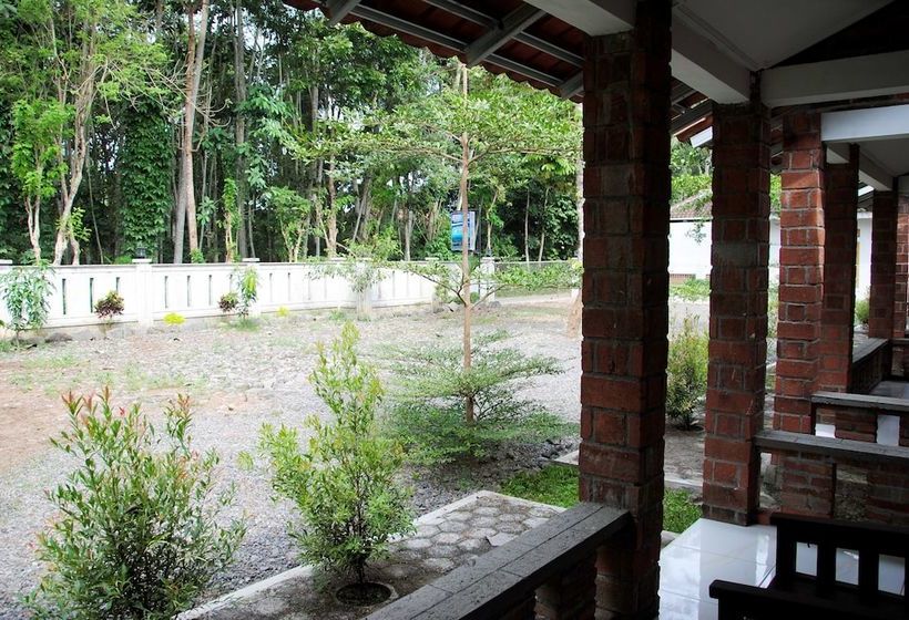 펜션 Griyo Dan Homestay