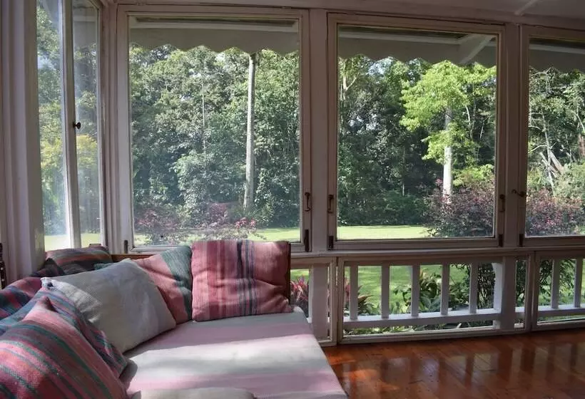 پانسیون Rondo Retreat Centre