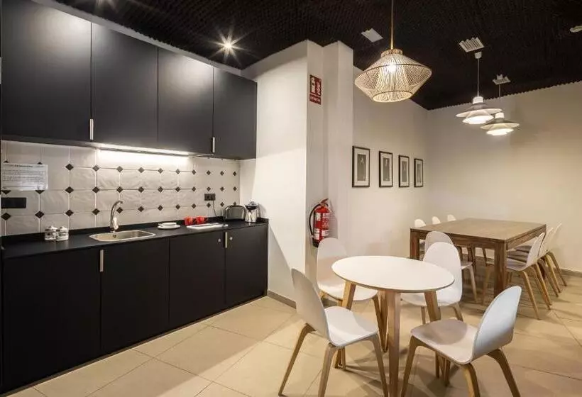 Toc Hostel Málaga