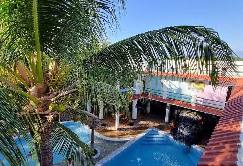 هتل Mi Paraiso Monterrico