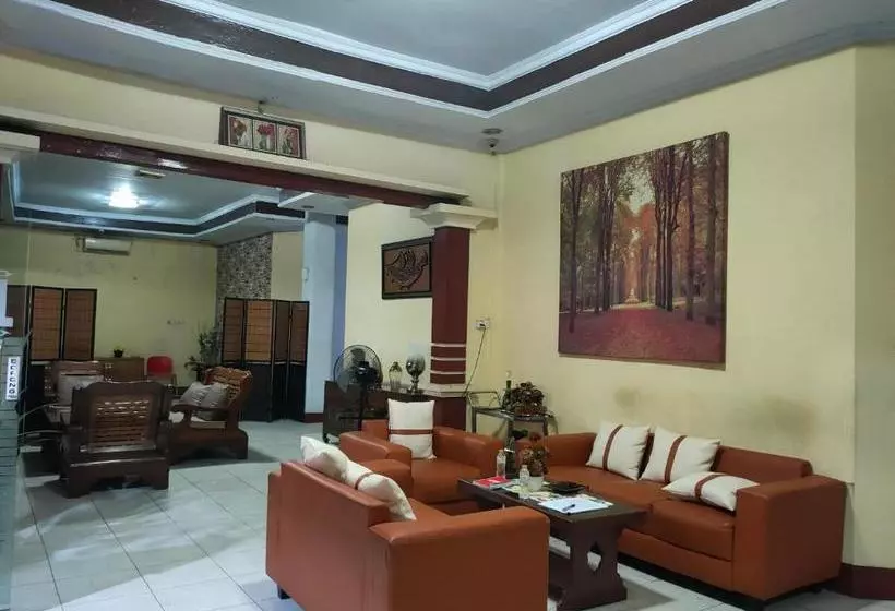 ホテル Oyo 90529  Baruga Makassar