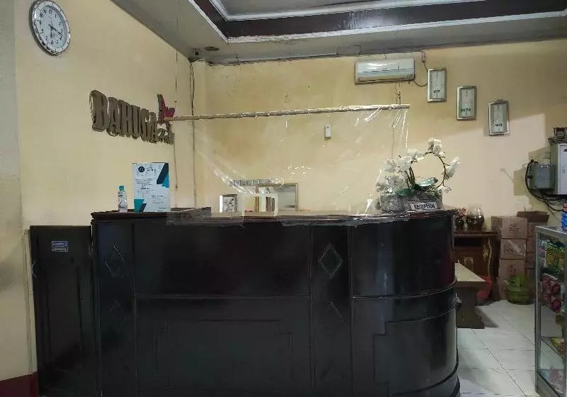 ホテル Oyo 90529  Baruga Makassar