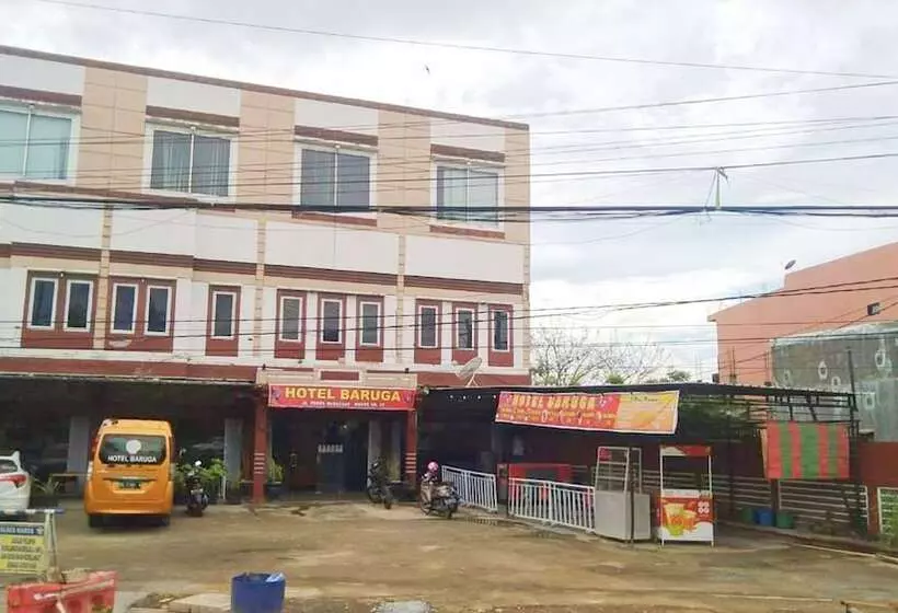 هتل Oyo 90529  Baruga Makassar