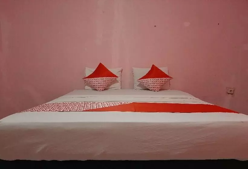 هتل Oyo 90555 Vina Pavilion