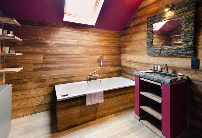 River Lodge Hotel Insolite