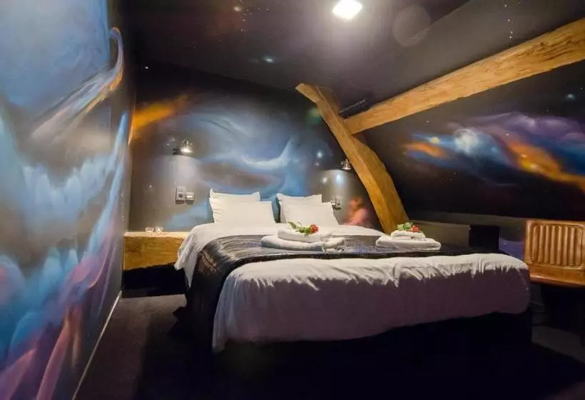 River Lodge Hotel Insolite