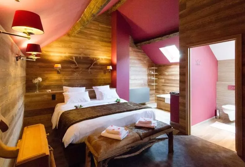 River Lodge Hotel Insolite