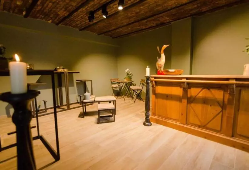 River Lodge Hotel Insolite