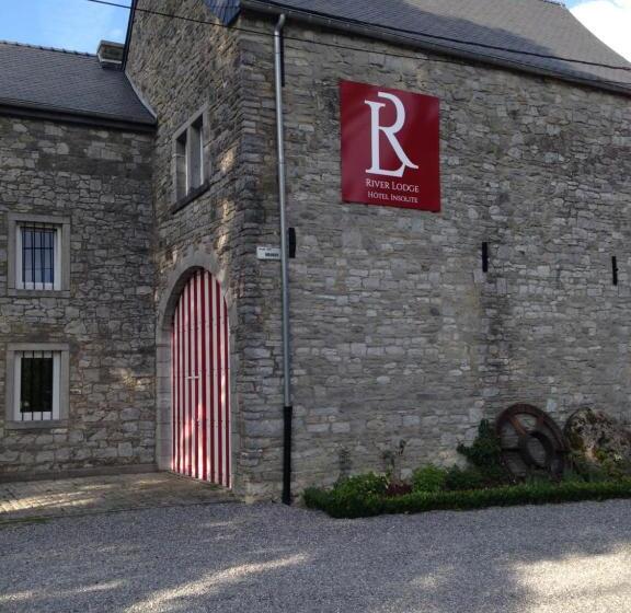 River Lodge Hotel Insolite