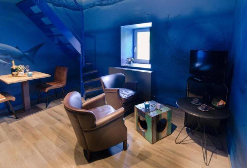 River Lodge Hotel Insolite