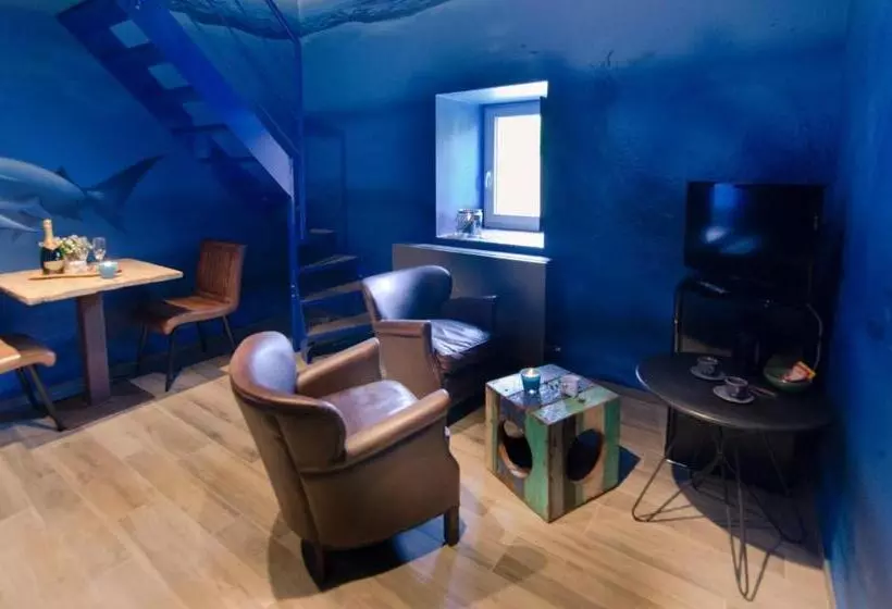 River Lodge Hotel Insolite