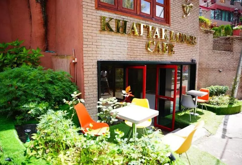 هتل Khattak Lodge Murree