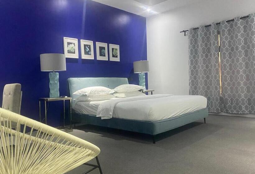 هتل Muse Boutique