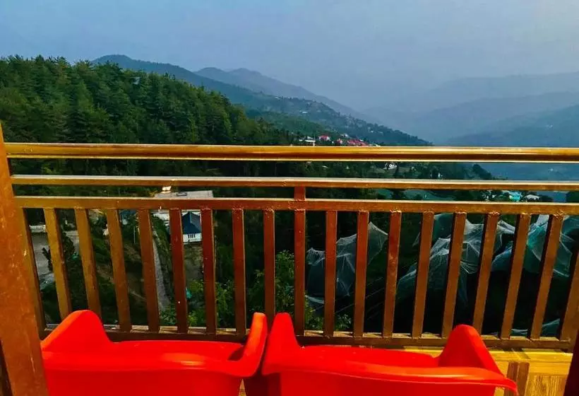 ホテル Radiance Regency   Scenic Mountain View Rooms With Balcony