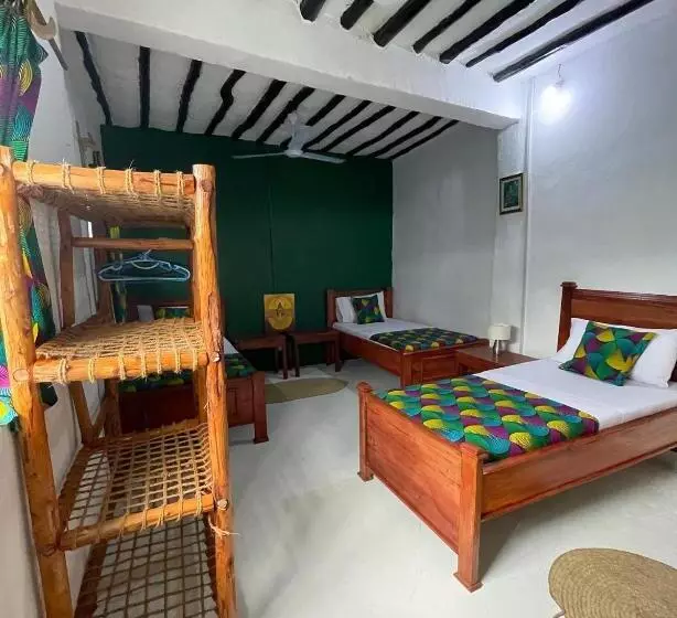 Aamiaismajoitus (B&B) Malaika House Paje