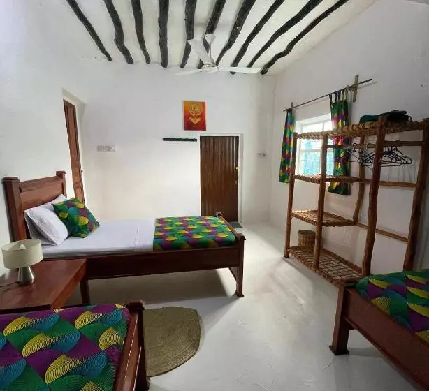 Aamiaismajoitus (B&B) Malaika House Paje