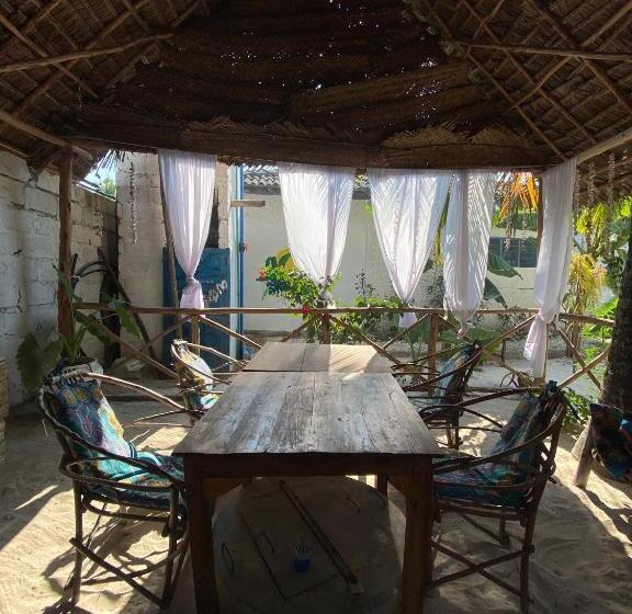 住宿加早餐  Malaika House Paje