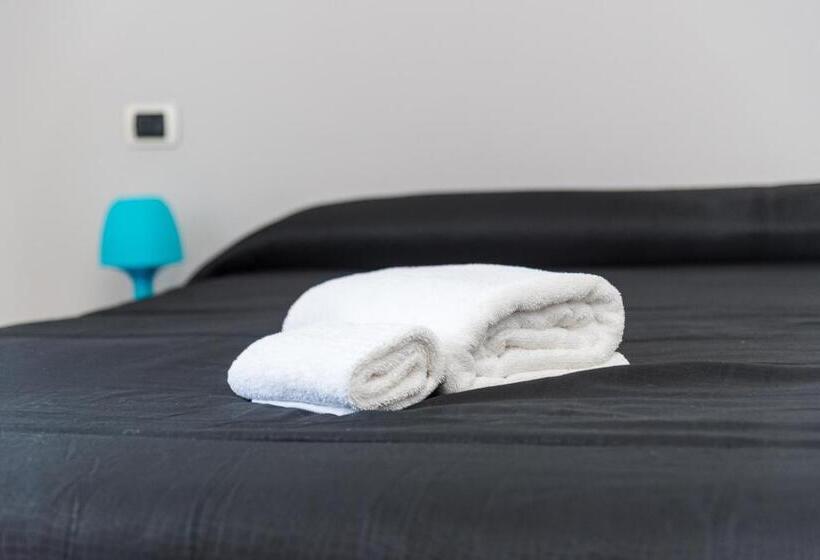 تختخواب و صبحانه Travelershome 7metri Guesthouse