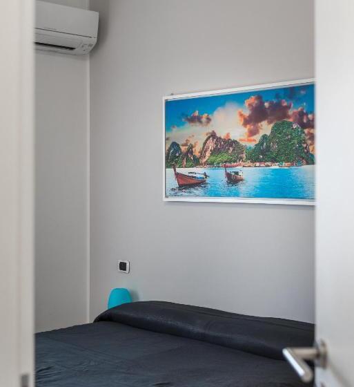 تختخواب و صبحانه Travelershome 7metri Guesthouse