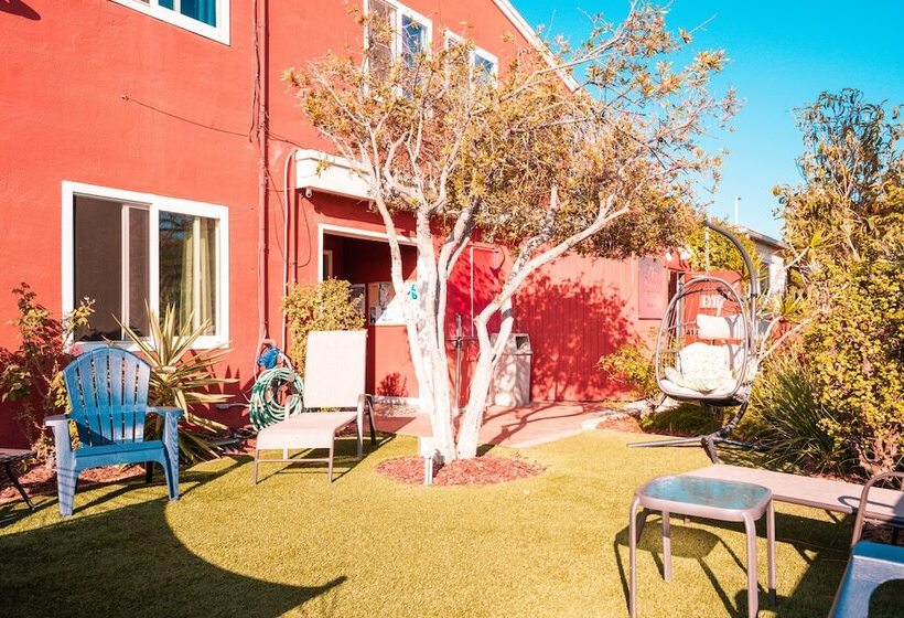 California Dreams Hostel Ocean Beach