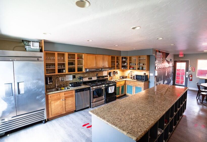 California Dreams Hostel Ocean Beach