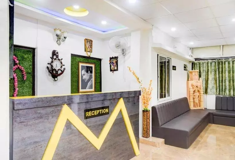 Collection O Hotel Bine Venue