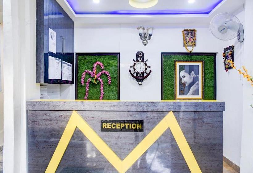 Collection O Hotel Bine Venue