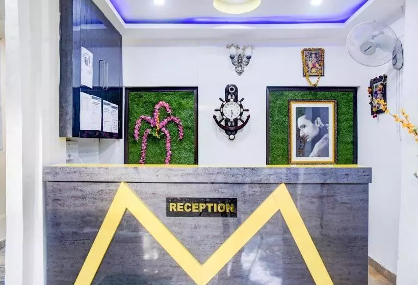 Collection O Hotel Bine Venue