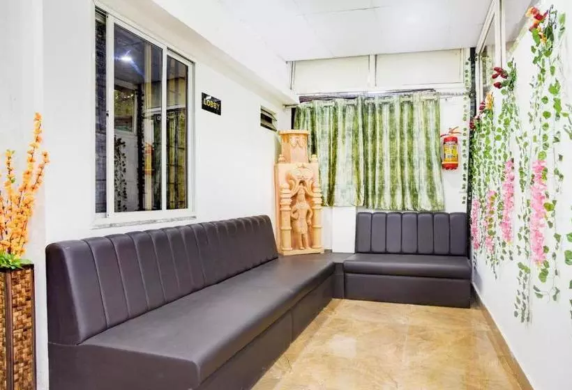 Collection O Hotel Bine Venue