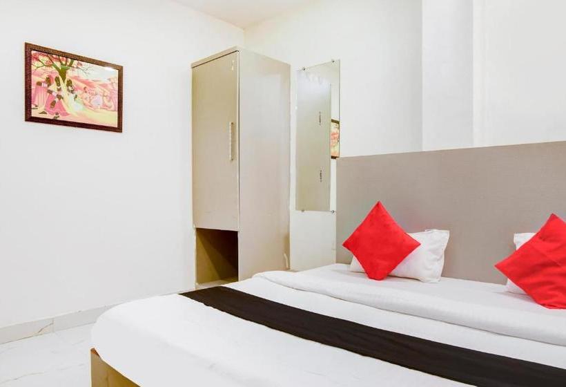 Collection O Hotel Bine Venue