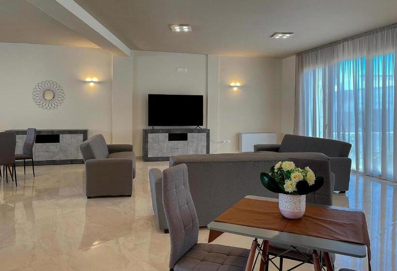 فندق Karpignàna