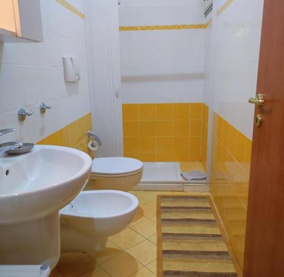 پانسیون Tropeacharmet Parking Free