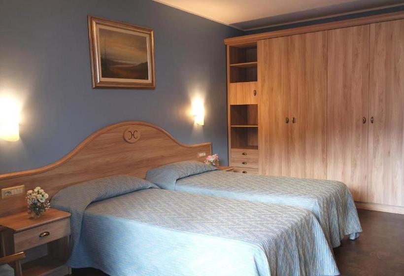 בית מלון כפרי Caravel