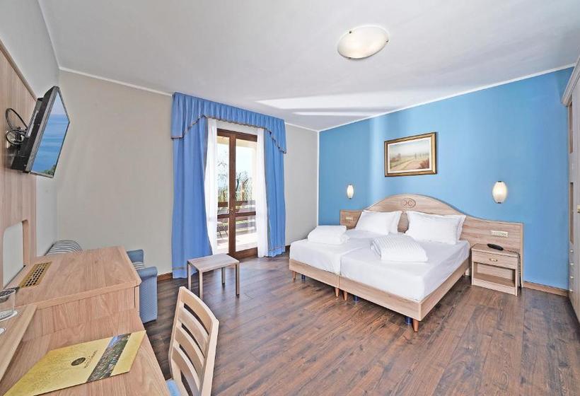 בית מלון כפרי Caravel