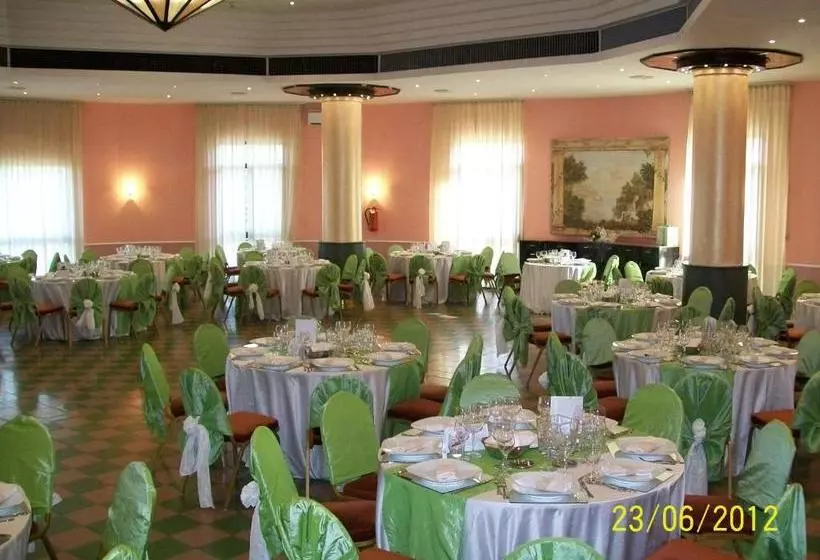 Отель Ambasciatori