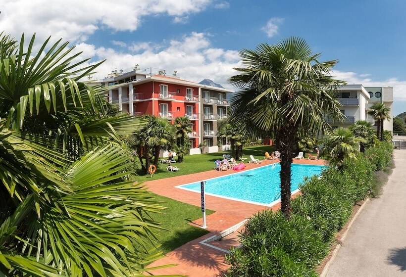 فندق Brione Green Resort